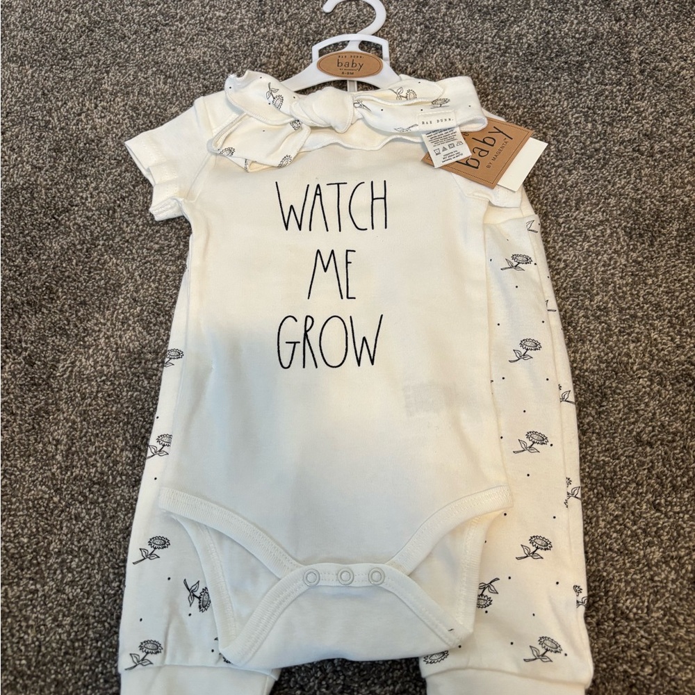 Rae Dunn 6-9M Set 🌻